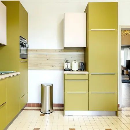 Appartement Elegant 1br Retreat With Patio Near Kirchberg