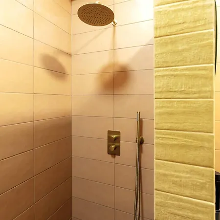 Lejlighed Elegant 1br Retreat With Patio Near Kirchberg